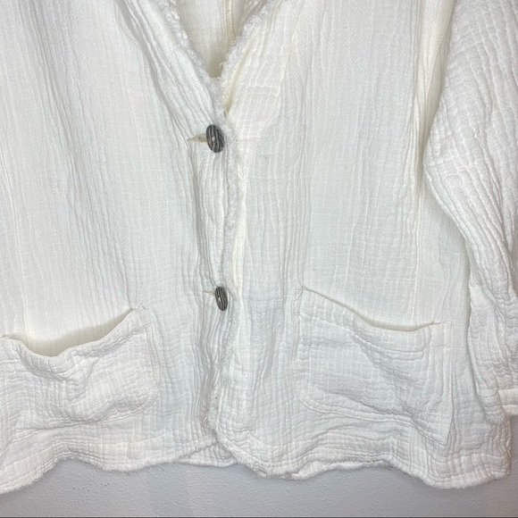 Kleen Linen Cotton Blend Gauzy Button Front Top - Picture 4 of 7